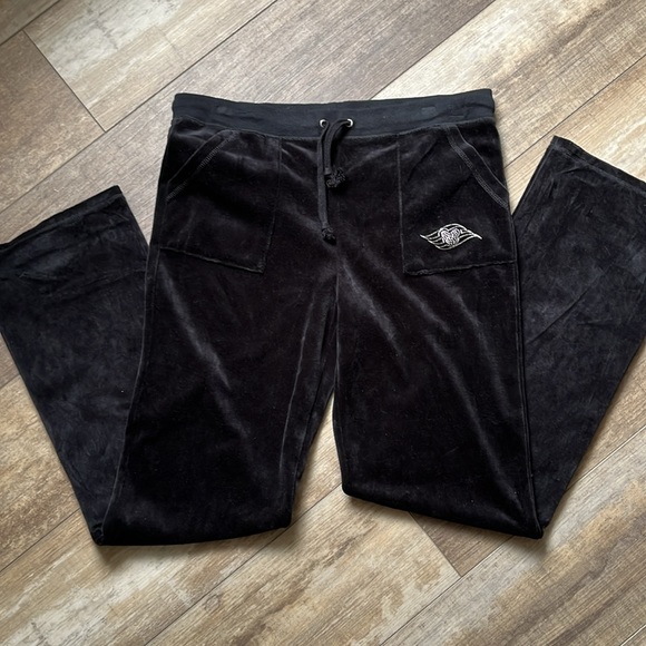 SET- Disney Cruise Line Black Velour Track Set preowned lightly used. - Picture 6 of 9